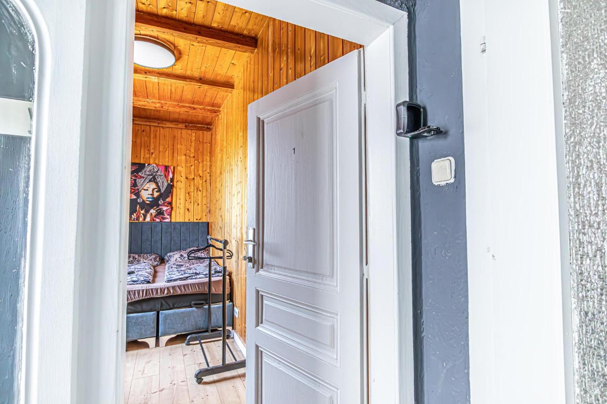 Comfy Rooms In Shared Villa With Terrace And Garden Wiedeń Zewnętrze zdjęcie